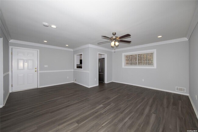 Photo - 2 Presidents Dr Apartment Unit 1-2B