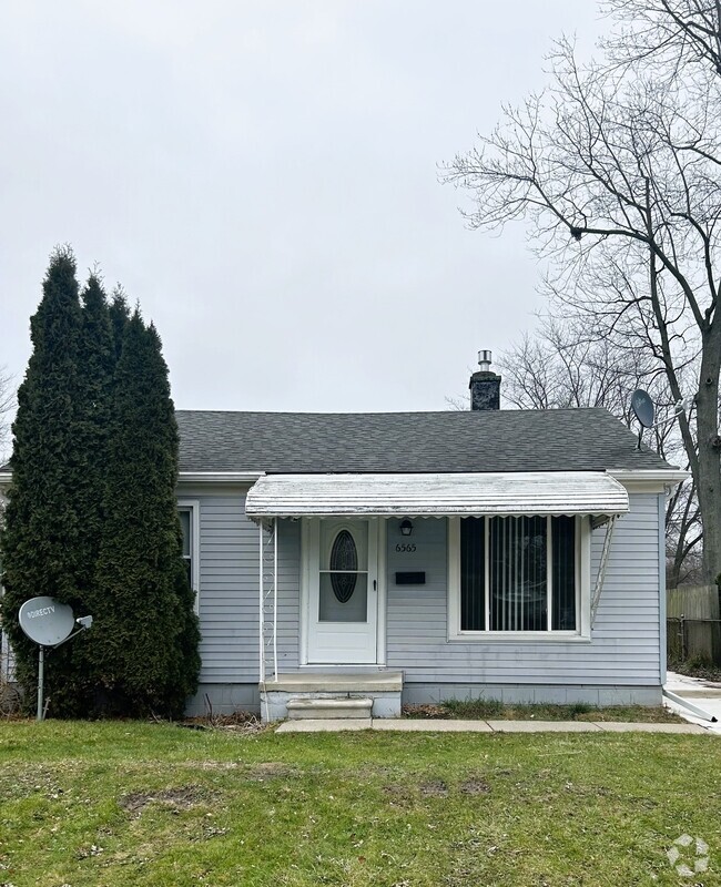 Building Photo - 6565 Burr St Rental