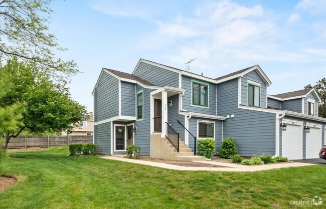 Building Photo - 974 Mallard Cir Rental