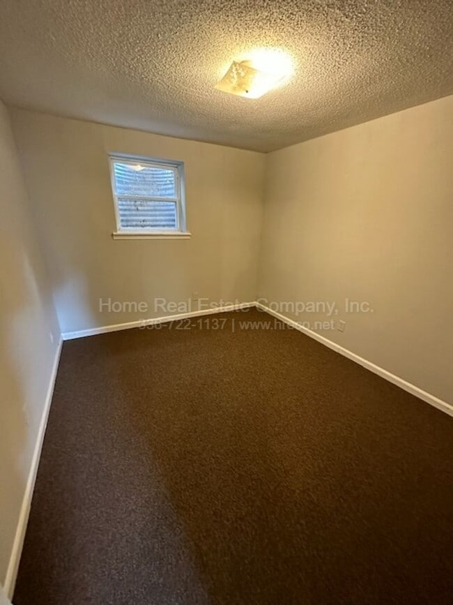 Photo - 151 Westdale Ave NW Unidad C