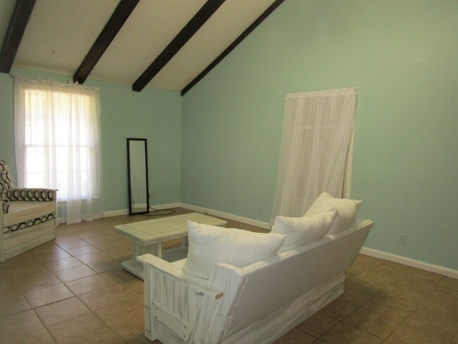 Photo - 2 Bedrooms, 2 Bathrooms - Kingston Home