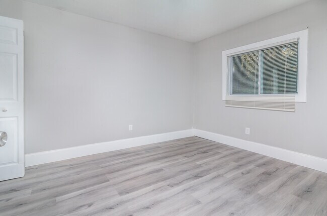 511 Gresham Park Dr Unit D - top right