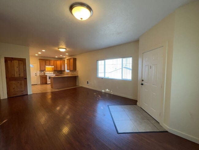 Photo - 1809 4th St Unidad #1809