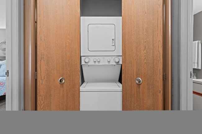 Photo - Park Lane Apartments