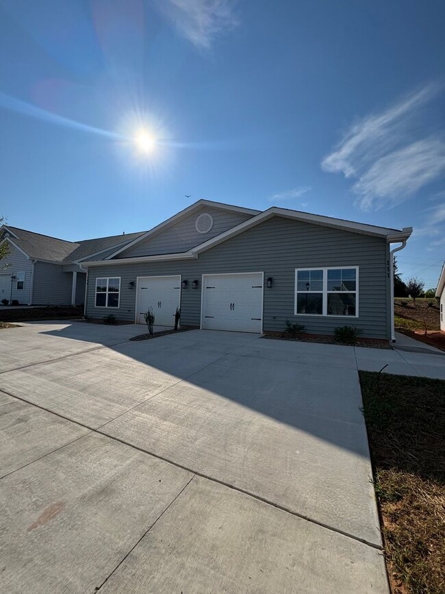 Photo - 111 Brawley Villas Pl
