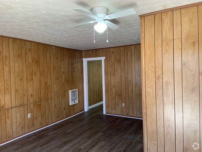 Building Photo - 2 Bed 1 Bath Duplex Vidalia GA Rental