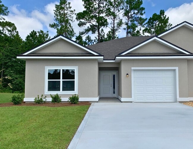 3/2 with Landscaping included !!! - 3/2 with Landscaping included !!! House