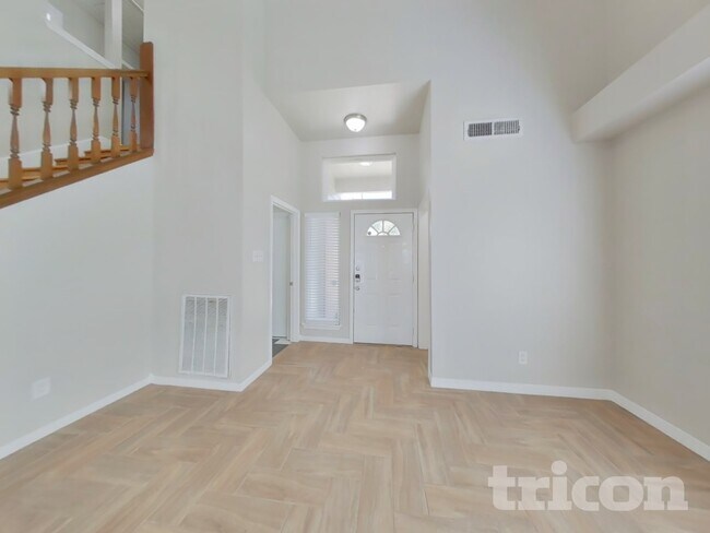 Photo - 13603 Lynnville Dr