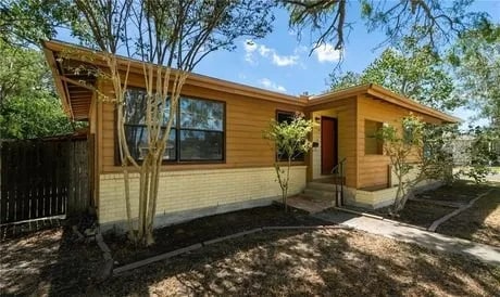 Photo - 637 Pennington Dr