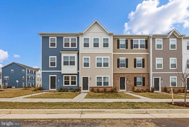 Building Photo - 51 Short Br Dr