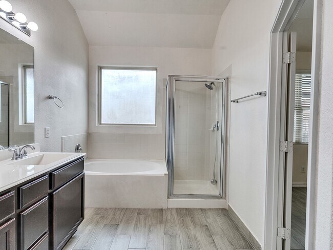 Photo - 20423 Purple Sunset Ct