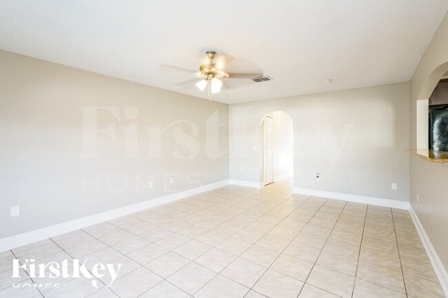 Photo - 10714 Opus Dr