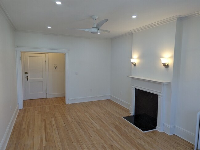 Photo - 108 Washington St Unit 9