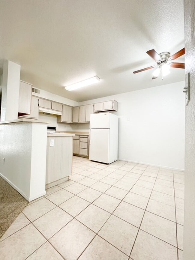 Photo - Sequoia Knolls