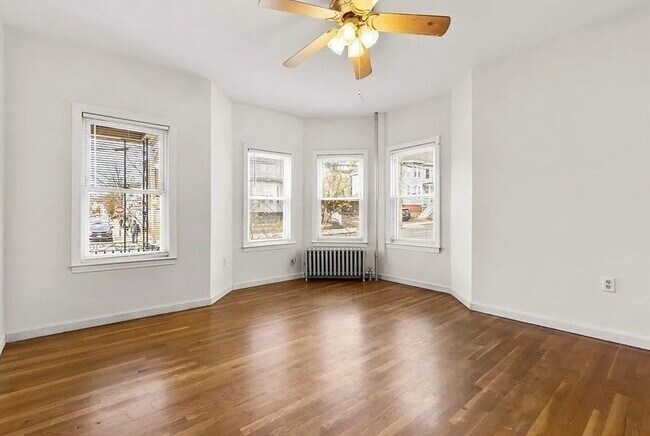 Building Photo - 75-77-77 Lebanon St Unit 1