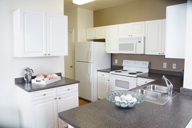 Photo - Stone Canyon Apartments