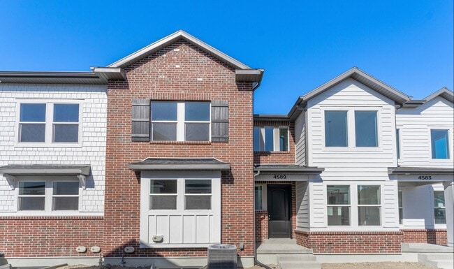Building Photo - 4589 Sims Peak Ln