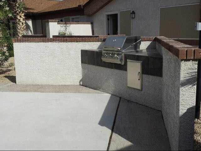 Photo - Heritage Glen Apartments