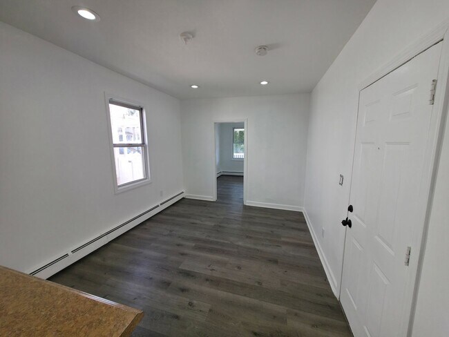 Photo - 130 Park Ave Unit 1R