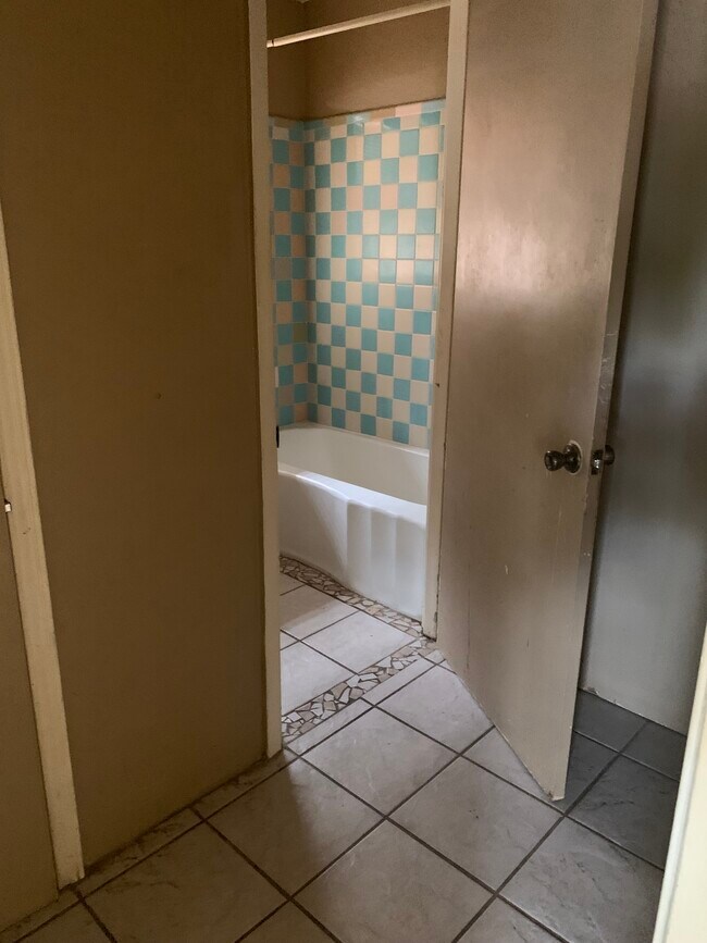 201 S 26th St Apartments For Rent in Donna, TX