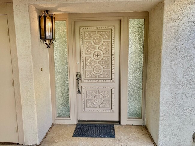 Photo - 35050 Mission Hills Dr
