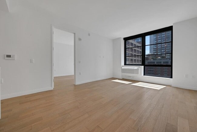 Photo - 160 1st St Unit 703