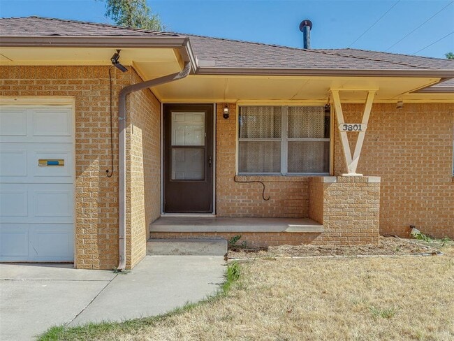 3801 NW 51st St