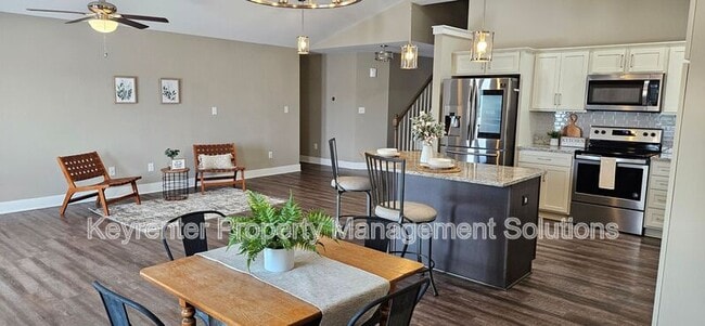 Photo - 42 Mcilwee Ln