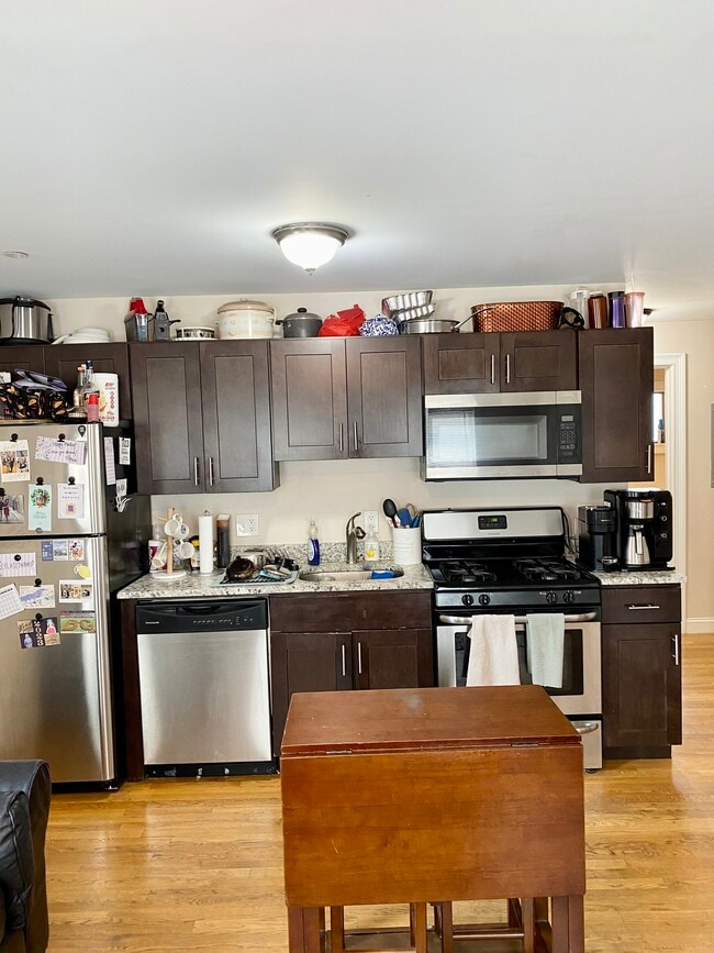 Photo - 171 Thorndike St Unidad 1