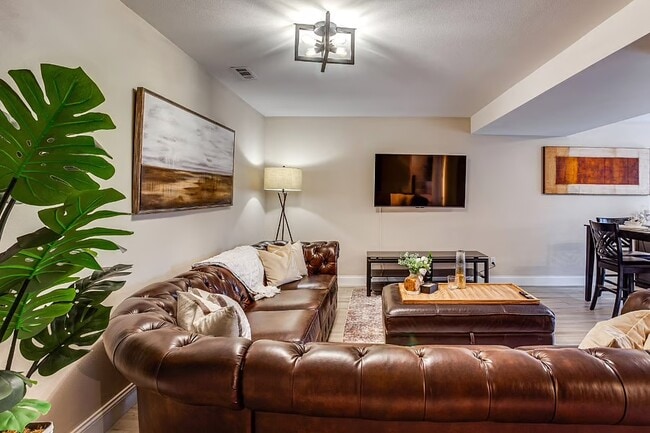 Photo - 6911 47th Street Ct W Unidad Starlight