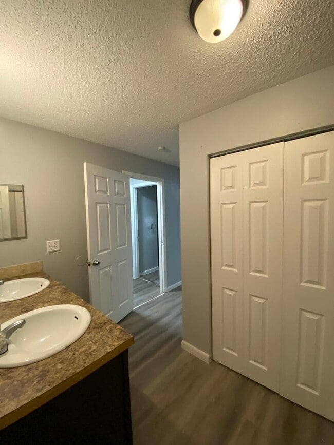 Photo - 181 Rebecca Ln