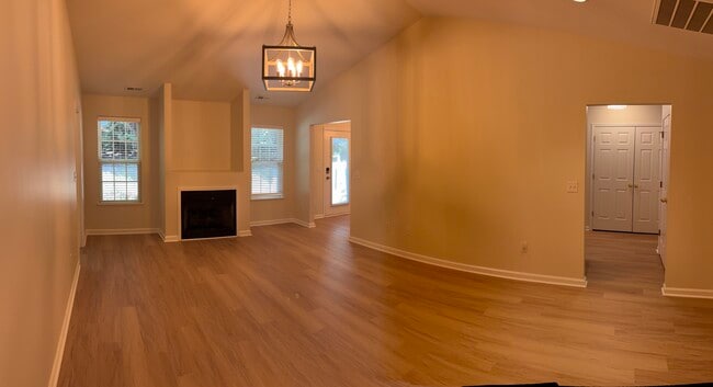 HUGE Living Room W Gas Fireplace! - 83 Birkshire Way