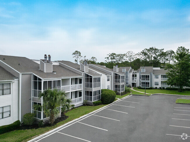 Apartments in Jacksonville, Florida - Island Pointe Apartments