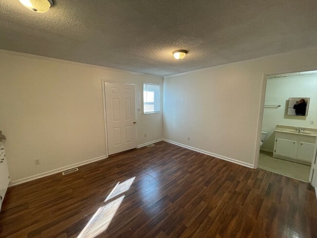 Photo - SRP-SH050-402 South 10th Street Unit Apt A