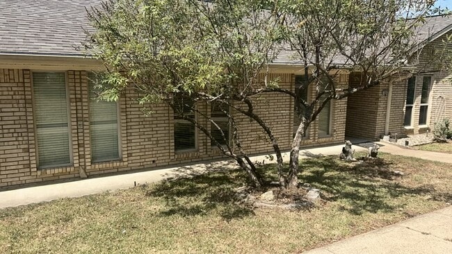 Photo - 144 Sunset Dr