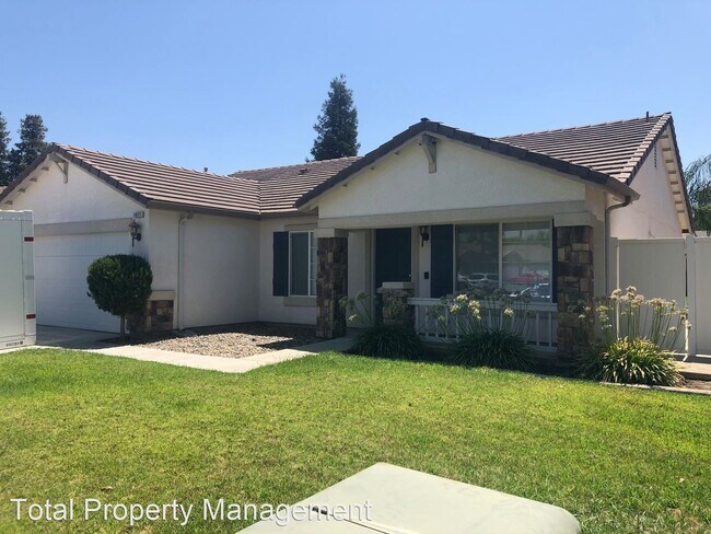 3 br, 2 bath House - 1671 Cabrillo Ave