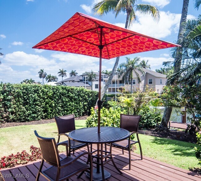 Photo - 374 14th Ave S