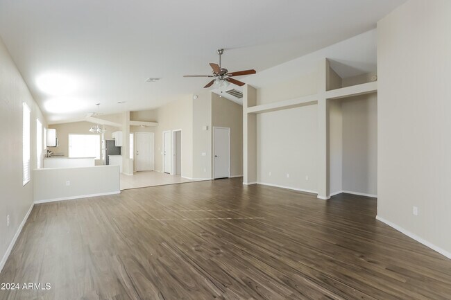 Photo - 10464 W Reade Ave