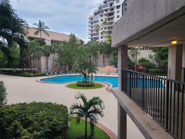 Photo - 540 Brickell Key Dr Unit 1511