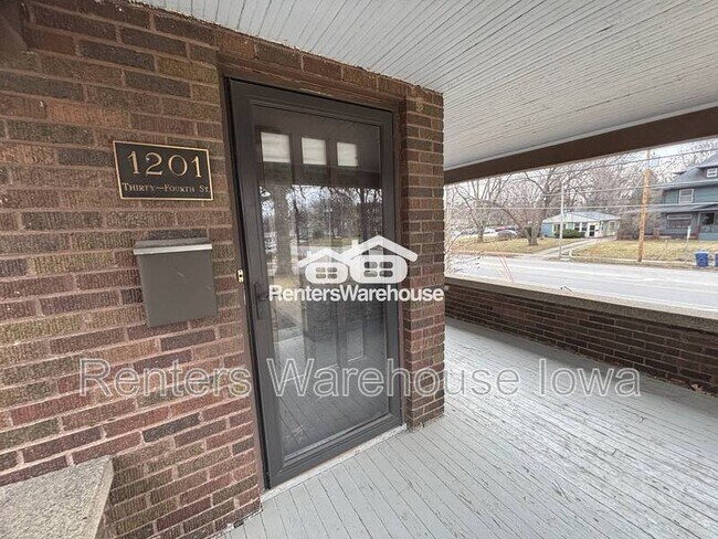 Photo - 1201 34th St