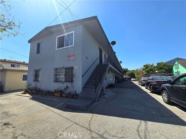 Building Photo - 1140 W 120th St Unit 8