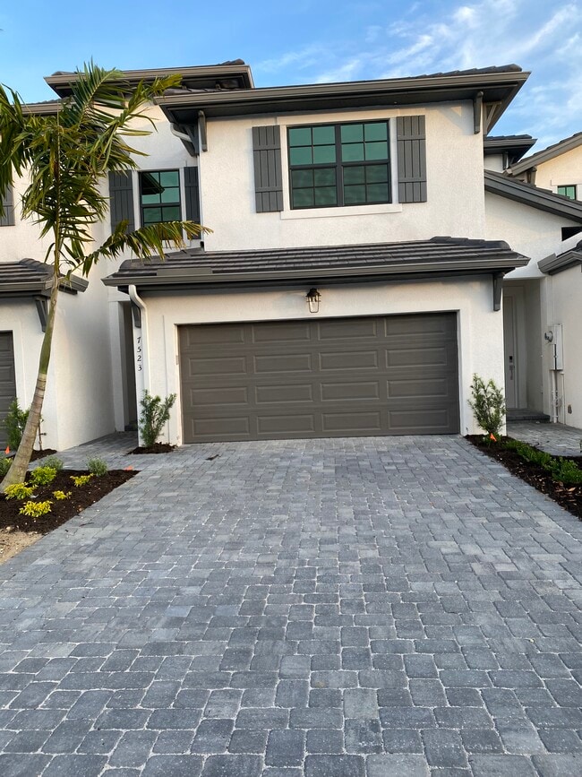 Photo - 7523 Morgan Way Townhome