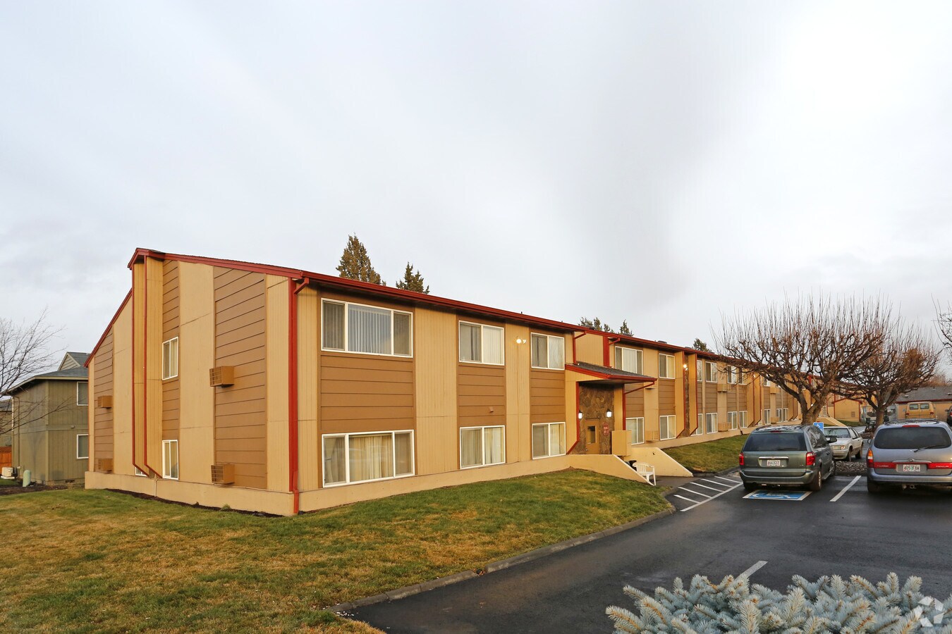 The Bluffs Apartments For Rent In Redmond Or Forrent Com