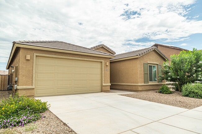 Photo - 12640 N Wildrose Dr