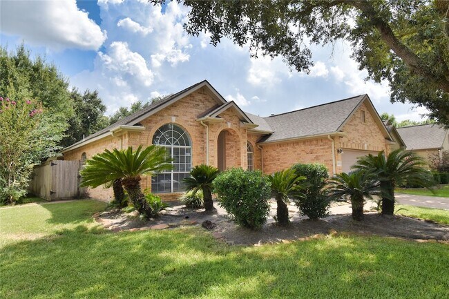 Photo - 20703 Whitevine Way