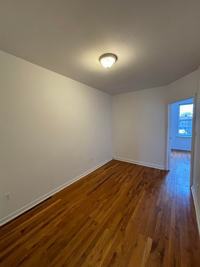 Photo - 118 Adams St Unidad 8