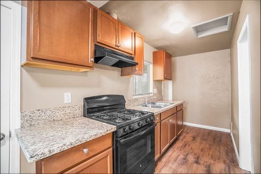 Photo - Move in Special!! Vista 2 bed /2 bath Home with Garage, Yard and Laundry- Pet Friendly