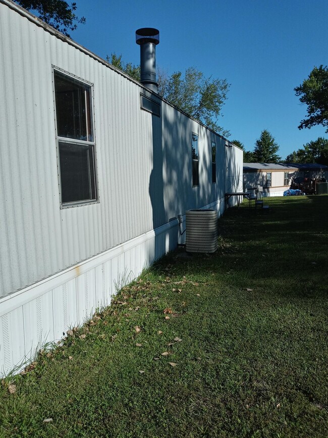 Photo - 361 Golden Dale Dr