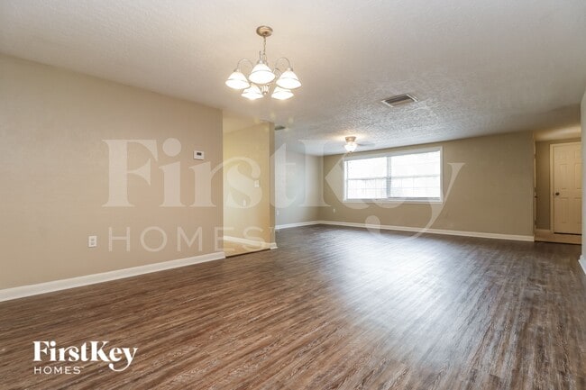 11221 Nome Ave