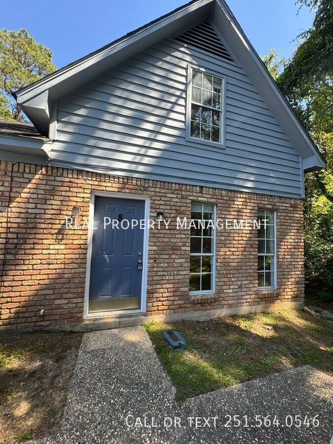 Building Photo - 600 Cheshire Ln Unit #8 Rental